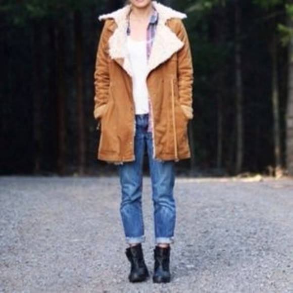 Citizens Of Humanity Jackets & Blazers - Citizens of Humanity FAUX shearling lined coat.